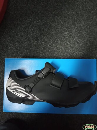 Tretry Shimano ME3 MTB