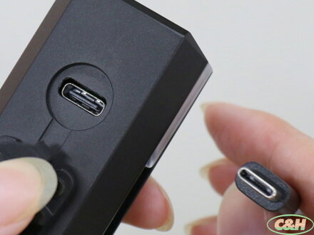 USB
