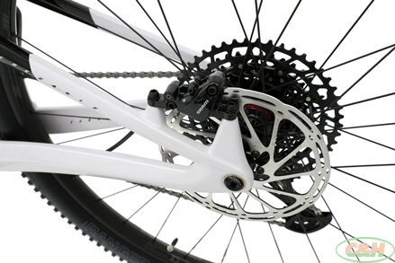29" kolo APACHE Eagle C5 (XL) bílá
