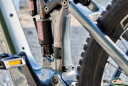 elektrokolo STEPPENWOLF Tundra 10.0 DJI (L) titanium grey gloss/matt