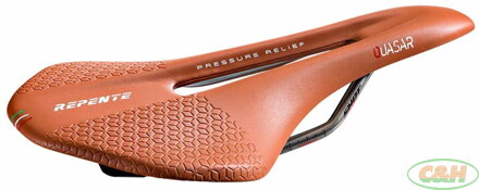 sedlo REPENTE Quasar hnědé / 142 mm / 170 g
