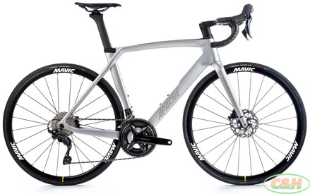 28" kolo APACHE Gila RS3 (54 cm) stříbrná